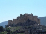 قلعة مصياف في ساحة قرية بطرطوس