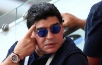 «فيفا» يلوم مارادونا بسبب تعليقات «السرقة»