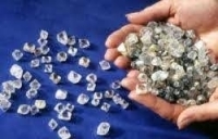 لأول مرة..علماء يصنعون الماس في درجة حرارة الغرفة خلال دقائق معدودة