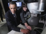 أوباما من داخل انتل: التكنولوجيا الجديدة يجب أن تظهر هنا لا في المانيا أو الصين