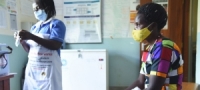 الصحة العالمية: التطعيم ضد كورونا أفضل من عدمه