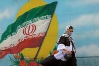 إيران تعلن عن تجاوز الموجة الخامسة من تفشي كورونا وغالبية المدن خالية من كورونا