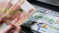 تقرير: تدفق الأموال من الخارج إلى روسيا سيبلغ مستويات تاريخية هذا العام
