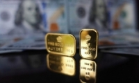 أونصة الذهب تتجاوز الـ 2000 دولار في الأسواق العالمية