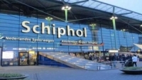 تأجيل عشرات الرحلات الجوية بسبب اضراب في مطار أمستردام