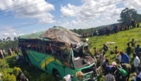 في أوغندا.. مصرع 20 شخصا بعد تحطم حافلة ركاب في غرب البلاد