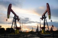 تراجع أسعار النفط نتيجة مخاوف من ركود عالمي