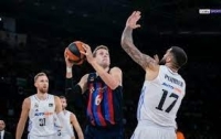ريال مدريد يتوج بكأس السوبر الإسباني لكرة السلة بفوزه على برشلونة