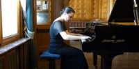 عازفة البيانو / جمان عمران / تحصد المركز الأول في مسابقة موسيقية بسويسرا