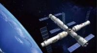 رواد محطة الفضاء الصينية يستقبلون أول مركبة شحن فضائي في المدار