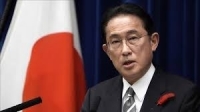 رئيس الوزراء الياباني يقيل مساعده المقرب إثر تصريحات مناهضة للمثليين