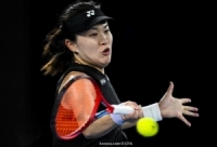 لاعبة التنس الصينية ( تشو ) تتوج بلقب بطولة تايلاند للتنس
