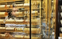 سعر الذهب يعاود الارتفاع  في السوق المحلية 