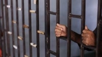 القمل والعث يلتهم سجين أمريكي حتى الموت بسبب الإهمال   