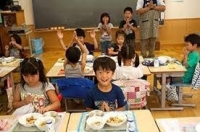 تقرير رسمي يؤكد تعرض مئات الأطفال للايذاء الجسدي في دور الحضانة باليابان