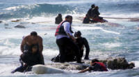 مصرع 78 مهاجراً قبالة السواحل اليونانية