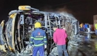مصرع 26 شخصا بعد اندلاع حريق بحافلة في جنوب غرب الهند