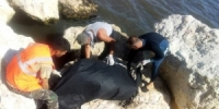 الدفاع المدني ينتشل جثة رجل في ميناء الصيد والنزهة باللاذقية