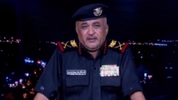 قائد قوات الدفاع الساحلي اليمنية يؤكد تصاعد النيران من البارجة الامريكية التي تم قصفها