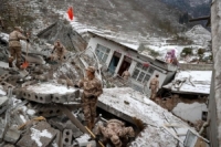 وفاة 7 أشخاص وفقدان 40 آخرون جراء انهيار أرضي جنوب غربي الصين
