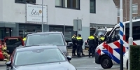 إخلاء 150 منزل بسبب قيام رجل مسلح باحتجاز عدداً من الرهائن داخل مقهى في هولندا