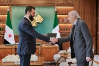 الرئيس الشرع يبحث مع جنبلاط مستجدات المنطقة