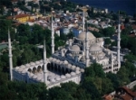 المساجد التركية تعاني من العاريات