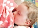 الرضاعة الطبيعية تزيد من قدرات الطفل العقلية