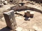 اكتشاف أوان فخارية وقطع صوانية متنوعة الاستعمال تعود لفترة ما قبل الميلاد في تل القصارين بحماة